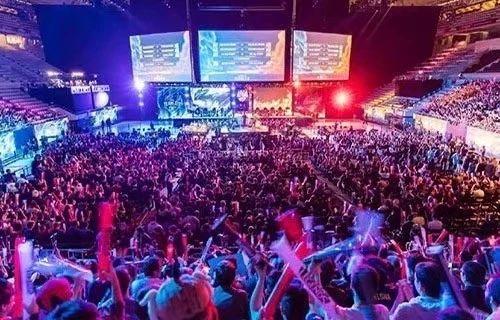 对于球迷来 对于球迷来