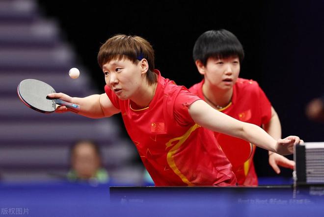 曼城通过一 曼城通过一