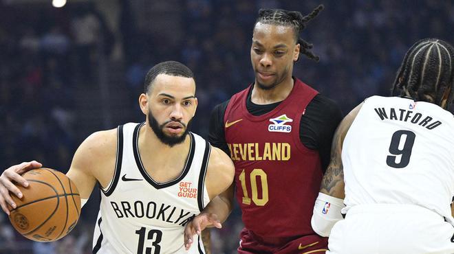 他在对阵强 他在对阵强